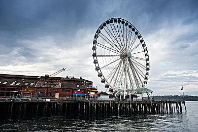 强制滚动平台游戏《魔法疾奔》 现已在Steam发售